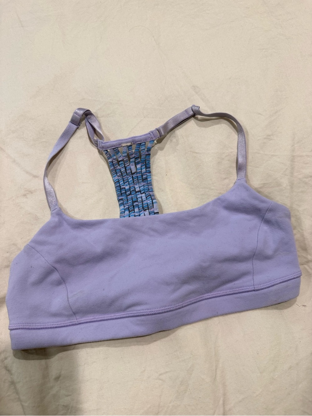 Lululemon Lavender Seamless Racerback sports bra - Women’s size 4!
